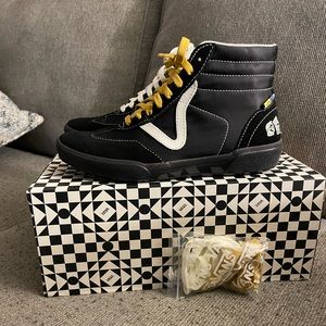 Vans black Epoch Racer LX